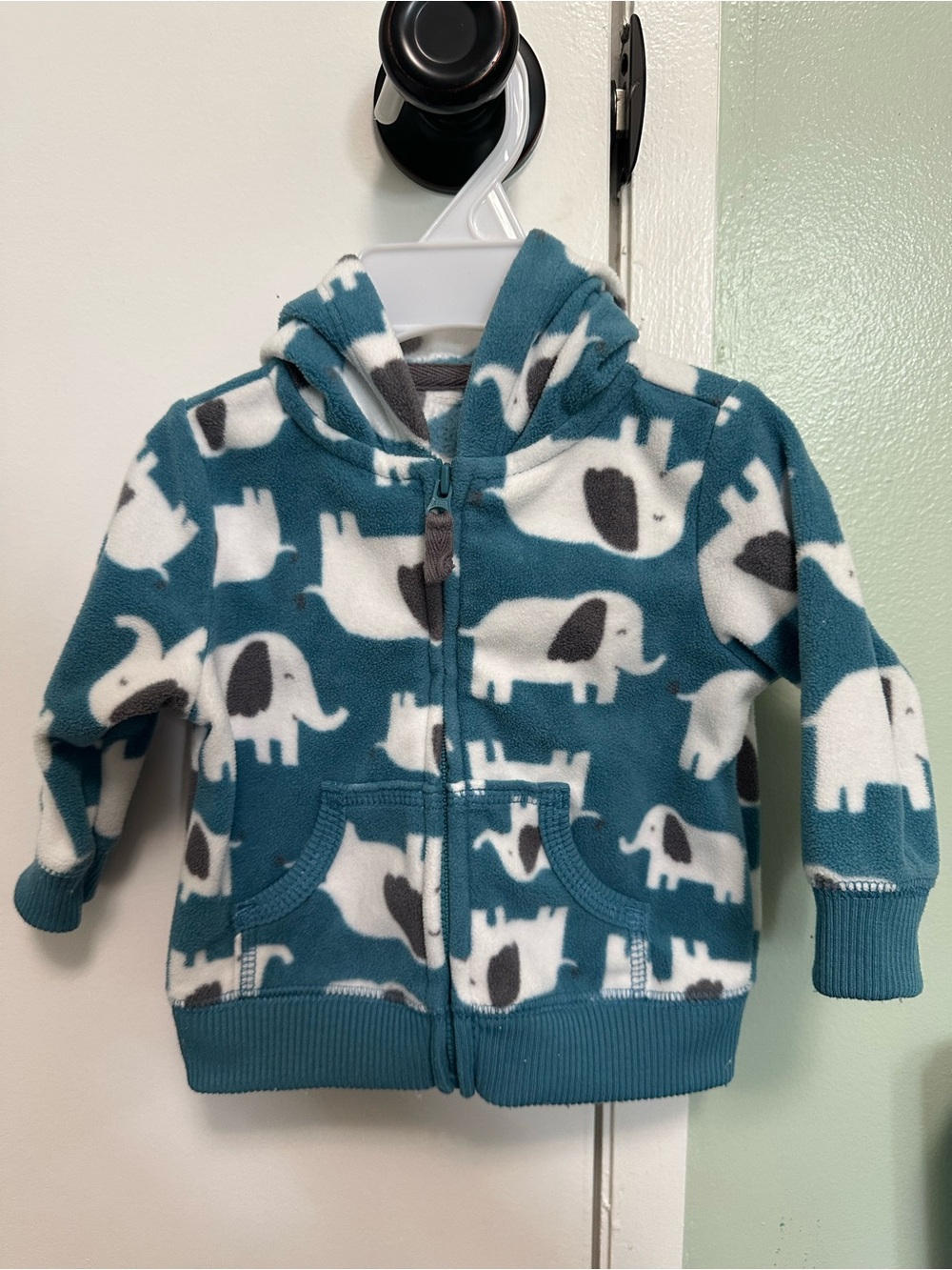 Carter’s full zip fleece hoodie jacket elephant print size 3 month